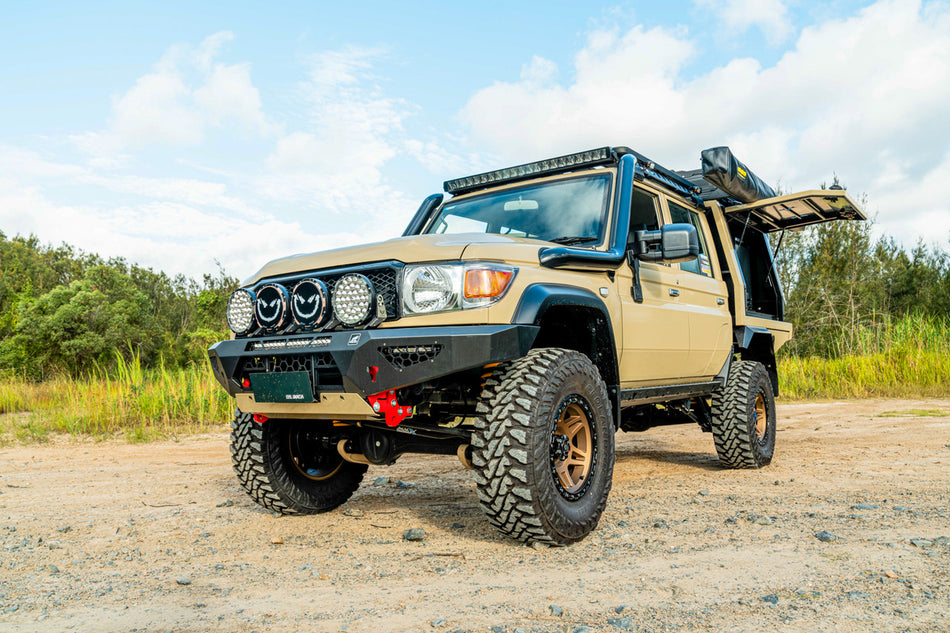 Offroad Animal Predator Bullbar for LC79