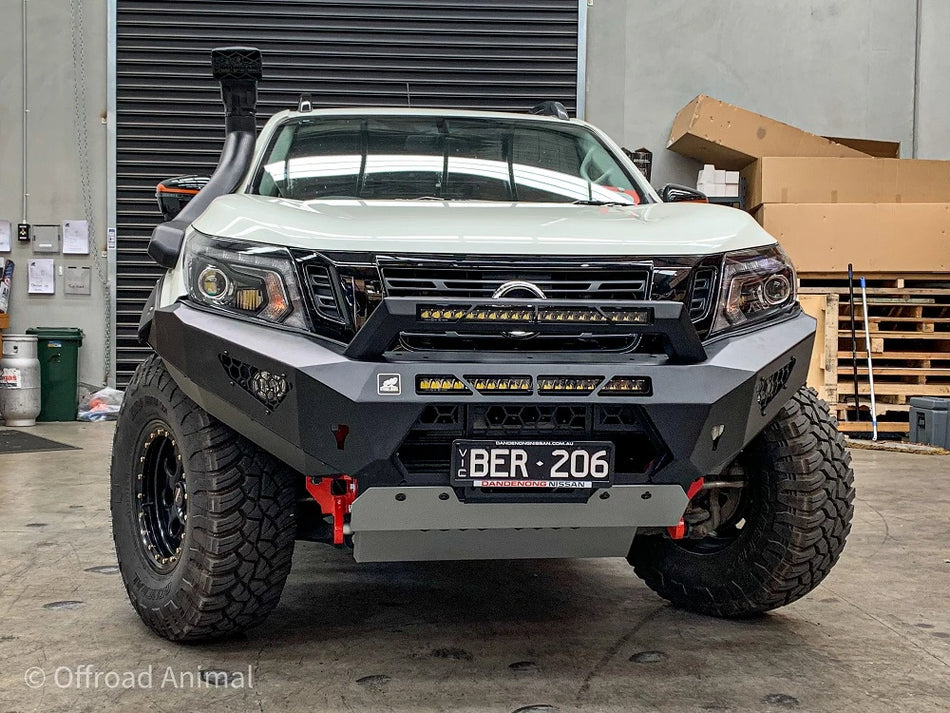 Offroad Animal Predator Bullbar for Navara