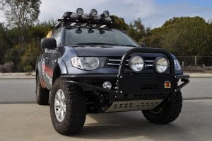 X-ROX Protection Bullbar for Triton ML/MN (2006-2014) (Ex. Display - Free Fitting)