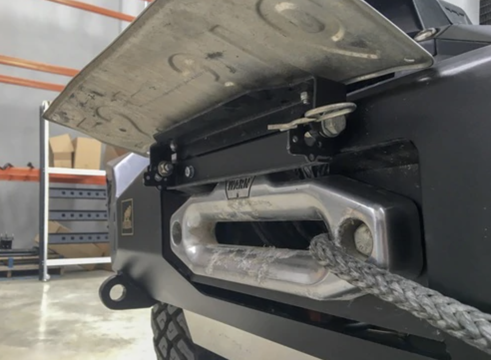 Offroad Animal Bull bar Number plate flip